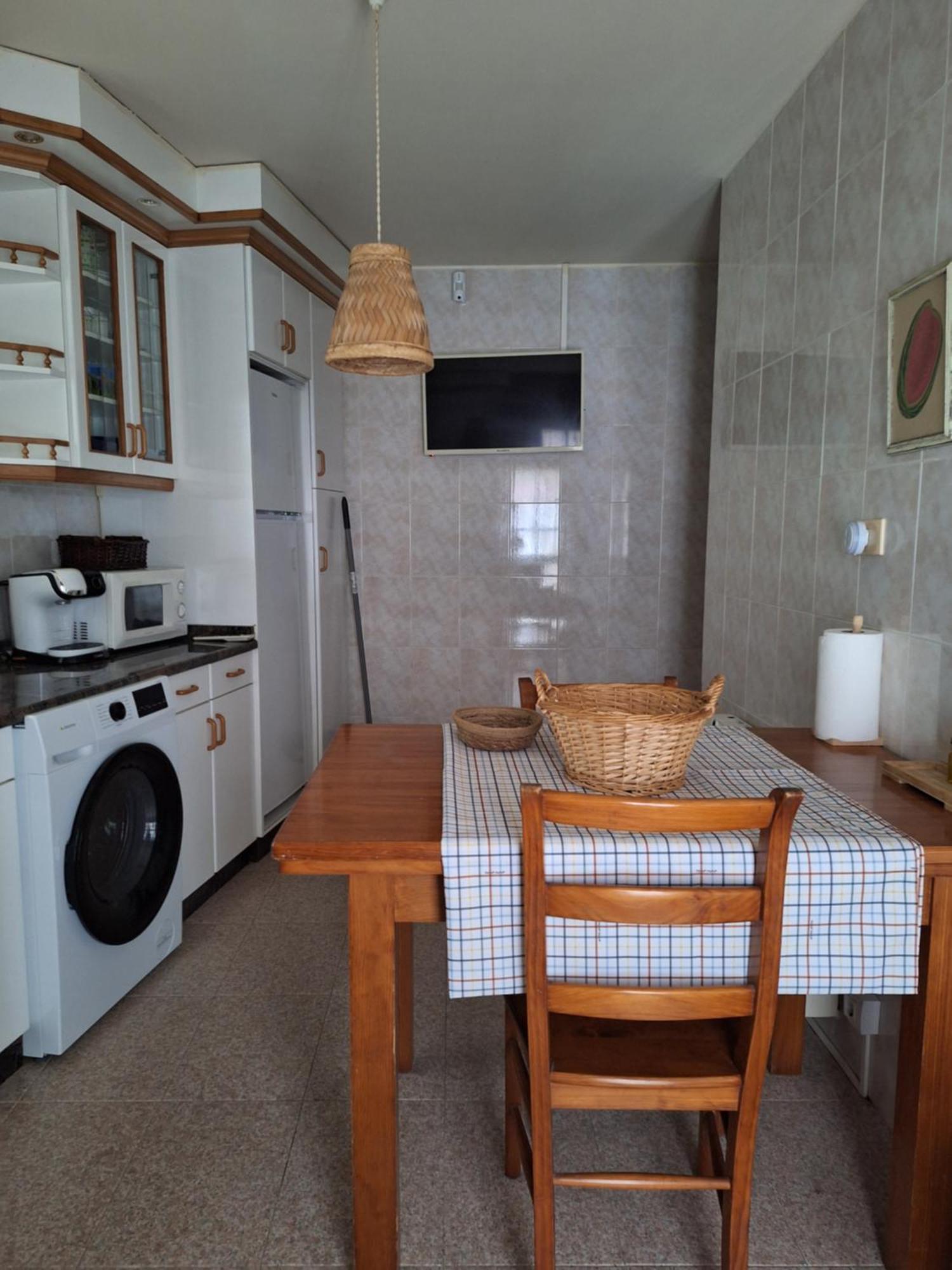 Апартаменти Apartamento En Cimadevila, Лобіос Екстер'єр фото