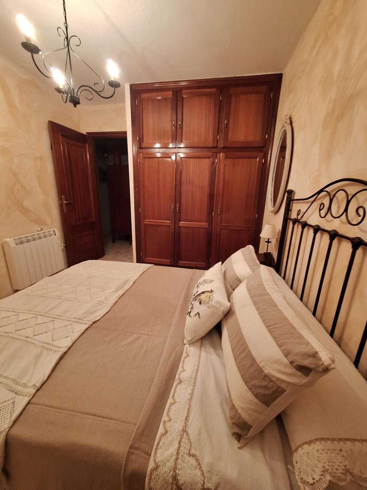 Апартаменти Apartamento En Cimadevila, Лобіос Екстер'єр фото